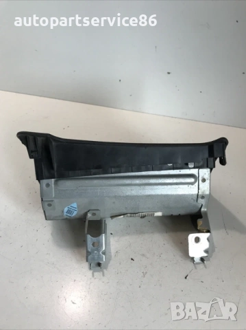 Лява странична част за коляното Комби LHD за Peugeot 407 (2005) 96445885ZD, снимка 2 - Части - 53732811