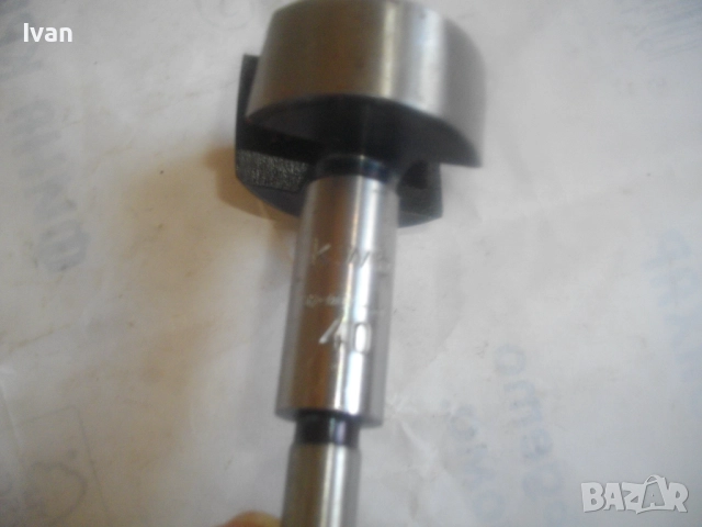 Нов Западна Германия старо качество голям фрезер ф40мм за отвори в дърво захват опашка ф 8мм KBW , снимка 9 - Други инструменти - 51554859