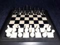 Магнитен шах в пластмасова черна кутия, снимка 1