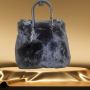 Плюшена дамска стилна чанта в комплект с несесер/органайзер за принадлежности, снимка 4