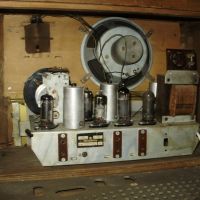 Старинно радио, снимка 6 - Антикварни и старинни предмети - 45325419