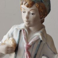  Испанска Порцеланова фигура"Арт порцелан" , снимка 10 - Други ценни предмети - 45239662