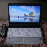 Лаптоп Fujitsu Lifebook A530 - Core i3, 4 GB RAM, 500 GB HDD, 2 ч.батерия, снимка 2 - Лаптопи за дома - 45158350