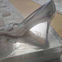 нови обувки на ток, снимка 3 - Дамски обувки на ток - 45383620