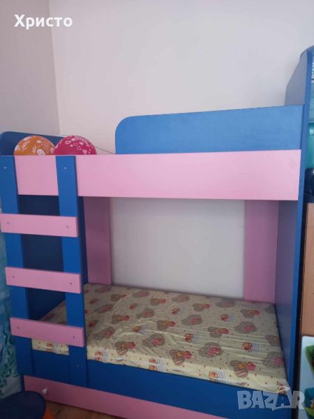 Детско легло на два етажа с три легла, снимка 1