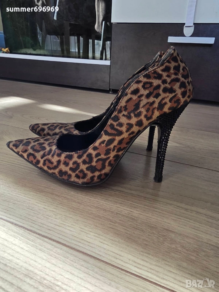 Обувки с висок ток като нови, снимка 1