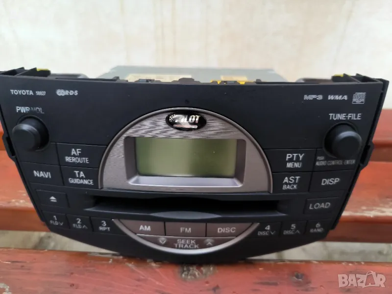 CD касетофон Toyota Rav 4 , снимка 1