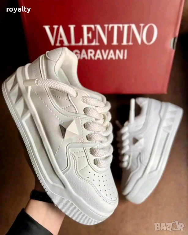 Valentino Garavani Бели Маратонки 36-44 Номер , снимка 1
