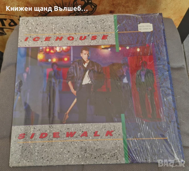 Грамофонни Плочи - Поп - Рок: Icehouse - Sidewalk, снимка 1