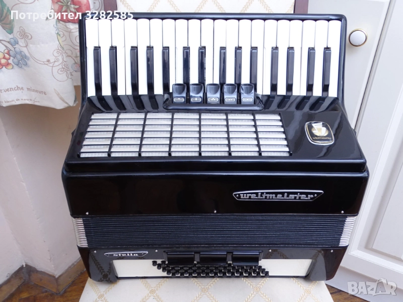 Акордеон Велтмайстер Стела 60 баса, снимка 1
