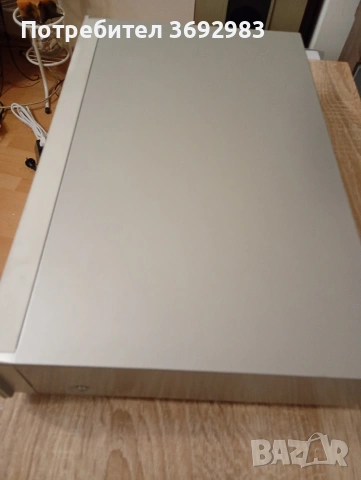 усилвател и cd Marantz , снимка 2 - Ресийвъри, усилватели, смесителни пултове - 53933419