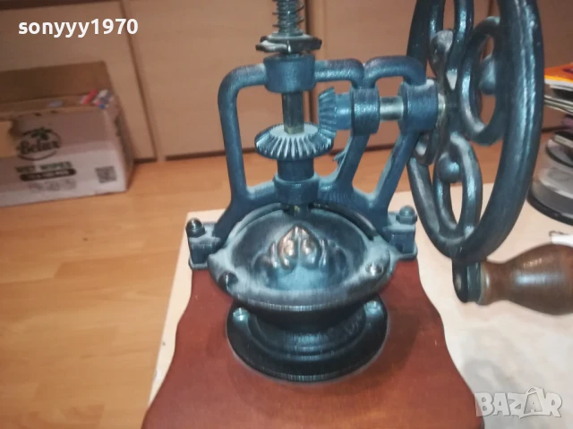 РЕТРО МЕЛНИЦА ОТ ФРАНЦИЯ 2607252040LCHERY, снимка 8 - Антикварни и старинни предмети - 51152352