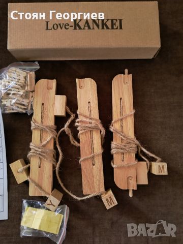Чисто нова Дървена колажна рамка за картина Love-Kankei с 30 малки дървени щипки, снимка 2 - Други стоки за дома - 45195085