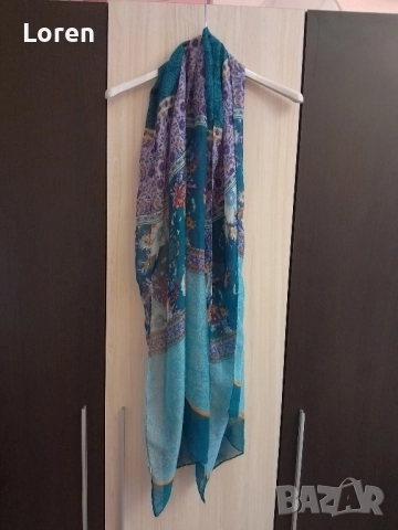 Шал с тюркоазени цветове с цветя, снимка 4 - Шалове - 48651284