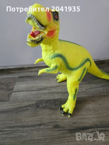 Гумен динозавър със звук