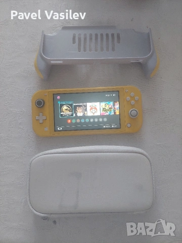 Nintendo Switch Lite + аксесоари