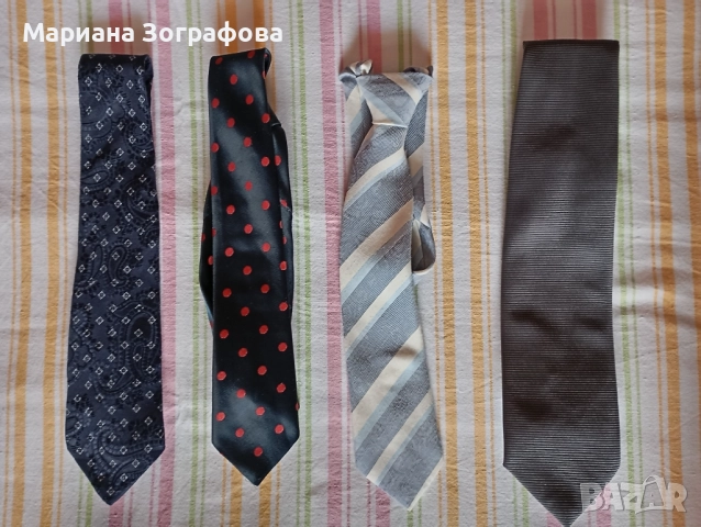 Офицерски кожен колан, Пожарникарски, Шапка Филц, Вратовръзки "Албена" и др. 30 бр., Кожени ръкавици, снимка 15 - Други ценни предмети - 48990253