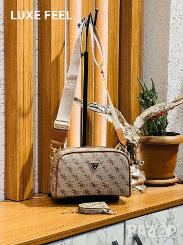Guess ✨Дамски Чанти , снимка 5 - Чанти - 54008534