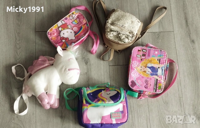 Детски чантички, раници и термо чанта , снимка 2 - Раници - 53912554