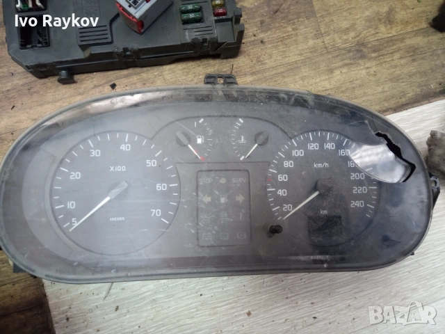  Километраж за Renault Megane Scenic , 1.6 , 7700427900, снимка 2 - Части - 53936385