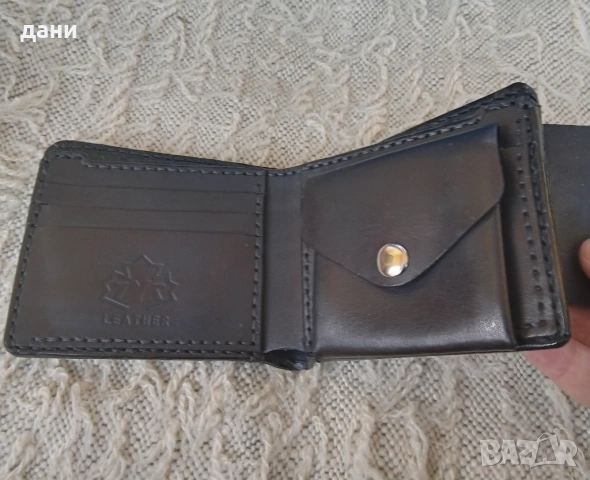 Портфейл с две отделения за банкноти , снимка 2 - Портфейли, портмонета - 54014158