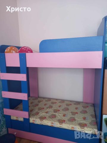 Детско легло на два етажа с три легла, снимка 1 - Мебели за детската стая - 45658317