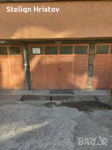 Продава се гараж в идеален център град Плевен, снимка 2 - Гаражи и паркоместа - 54100585