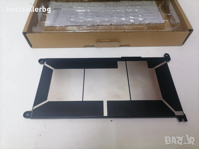 Втора употреба Батерия DELL YRDD6, снимка 3 - Части за лаптопи - 54287622