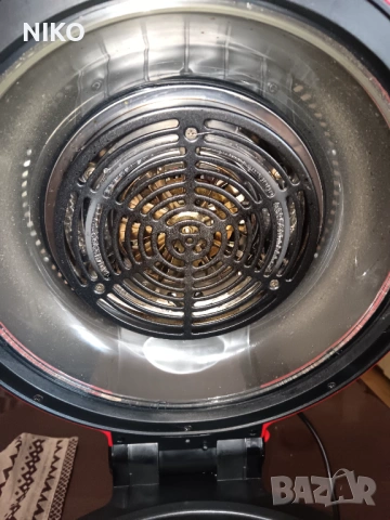 Продавам Ерфаер Фритюрник Кlarstein VitAir 1400W 9L Комби Червен, снимка 7 - Печки, фурни - 53769622