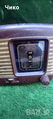 Старо бакелитово лампово радио"Пионер", снимка 3 - Антикварни и старинни предмети - 54118275