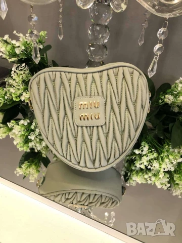 чанта miu miu 