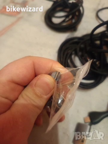 Магнитни кабели за зареждане 4 броя + накрайници НОВИ, снимка 5 - USB кабели - 53345655