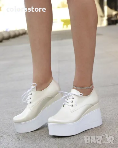 Обувки на платформа - бяла перла - 120K, снимка 2 - Дамски ежедневни обувки - 49742442