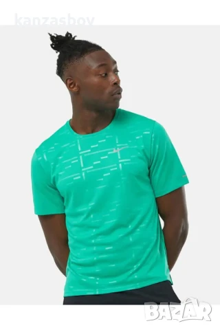 Nike Dri-Fit UV Protection Running Training - страхотна мъжка тениска КАТО НОВА XЛ , снимка 2 - Тениски - 50886324