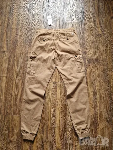 Мъжки карго панталон C.P. COMPANY Размери 30 , 31, 32 , 33, 34 , 35, 36 , 38 , снимка 6 - Панталони - 49714396