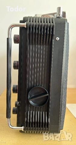 Grundig Satellit 3400 Professional, снимка 6 - Радиокасетофони, транзистори - 54234398