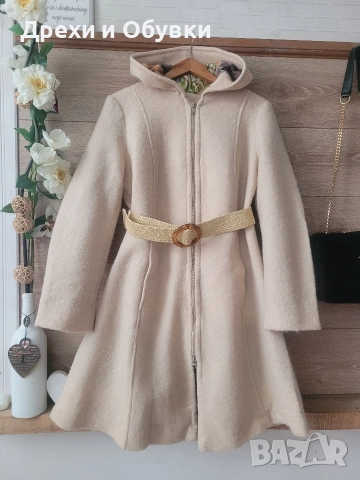Бежово палто с качулка , снимка 3 - Палта, манта - 49184376