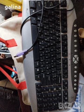 монитор за компютър ASUS, снимка 3 - За дома - 52317501