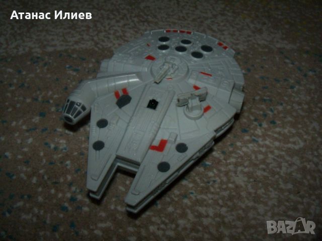 Космически кораб от Star Wars Хилядолетния сокол фигурка, снимка 9 - Влакчета, самолети, хеликоптери - 46219970