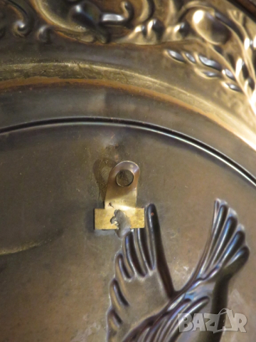 Старинна Голяма медна чиния  с лебеди красота за вашия дом или офис. , снимка 5 - Други - 52353053