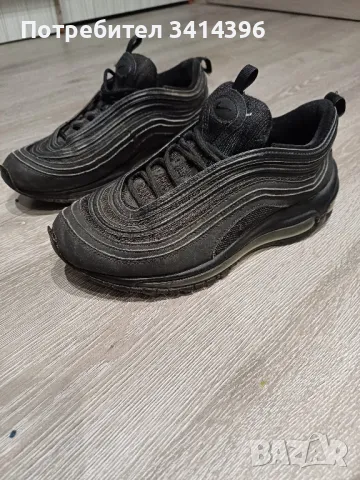 оригинални обувки найк и бутонки , снимка 4 - Ежедневни обувки - 50290452