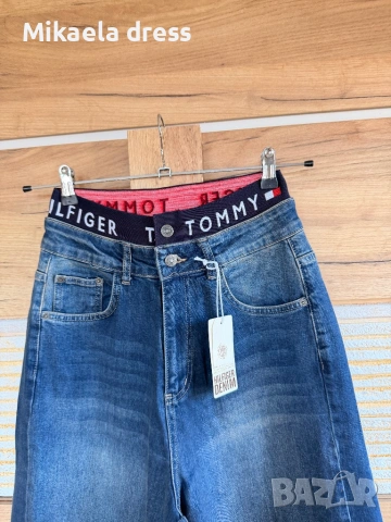 Страхотни дънки висока талия с ластик Tommy Hilfiger.СМ Л размер, снимка 3 - Дънки - 53853943