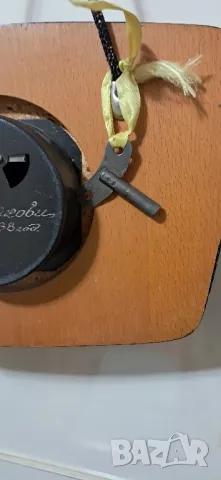 Стар стенен часовник , снимка 13 - Антикварни и старинни предмети - 49499044