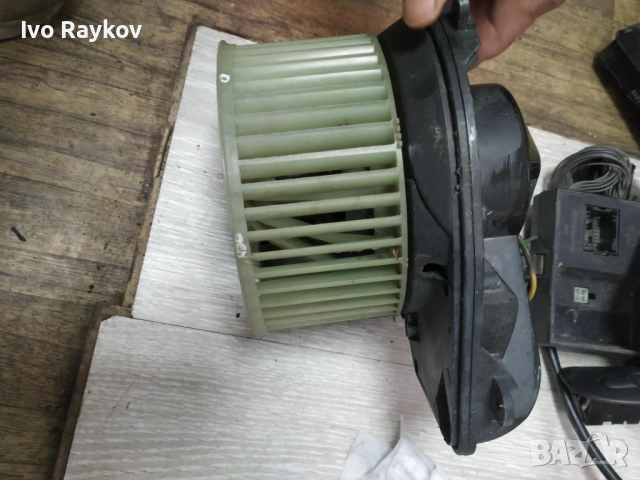 Вентилатор за парно на VW Passat IV, 1996-2000 г., 1,9 TDI , 8D1820021 