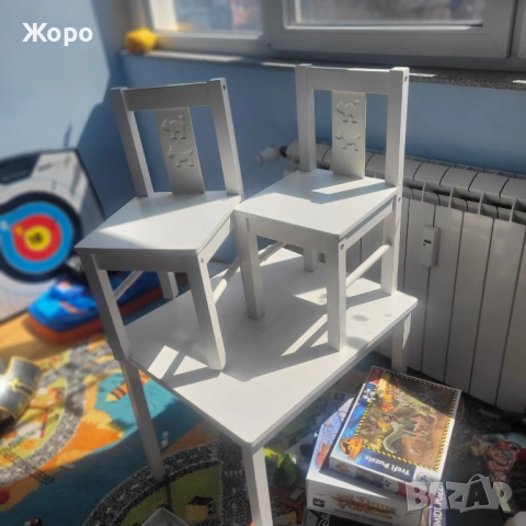 Детска масичка със столчета 2 бр.