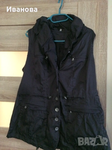 Черен елек,, снимка 2 - Елеци - 53691495