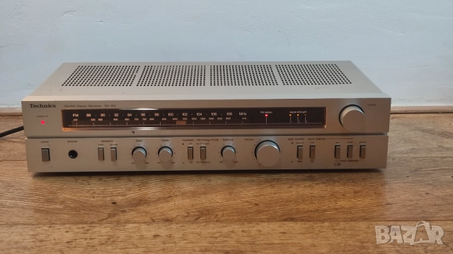 Ретро ресивър Technics ( стерео усилвател с радио тунер )
