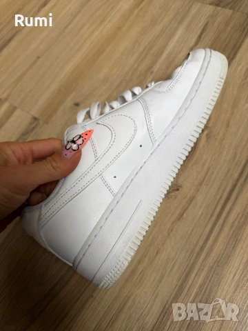 Оригинални бели кецове Nike Air Force 1 ! 39 н, снимка 7 - Кецове - 53571665
