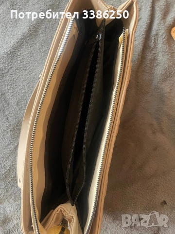 Дамска чанта Prada (реплика), снимка 3 - Чанти - 53847797