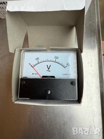 Продавам нови волтметри